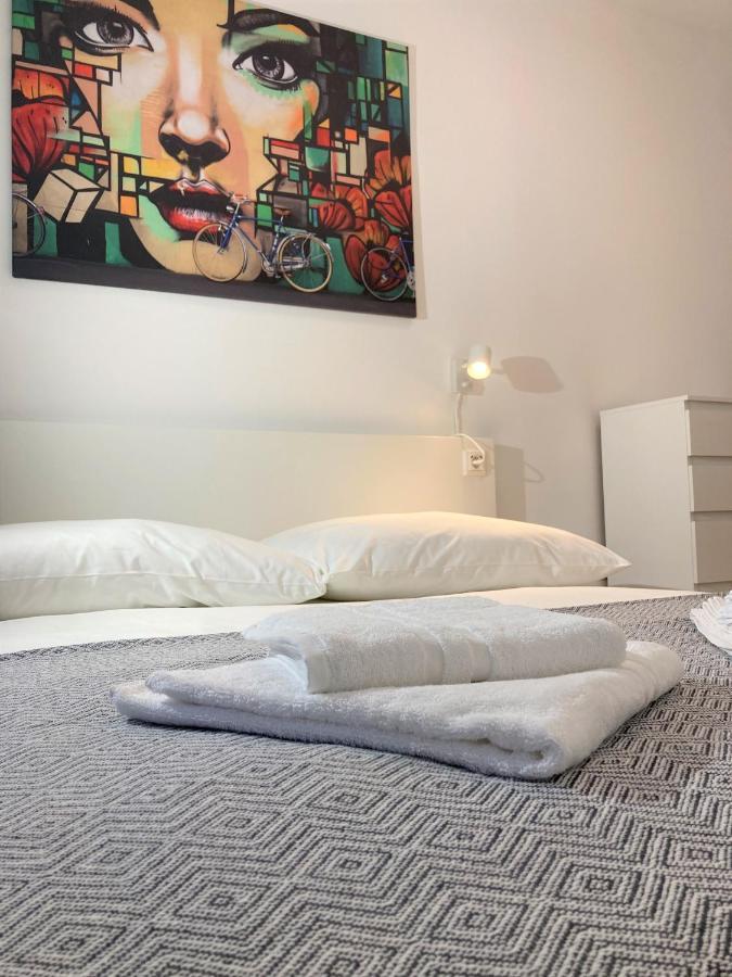 Carillon By Bestchoice - Old City - Self Check-In With Parking Option Graz Eksteriør billede