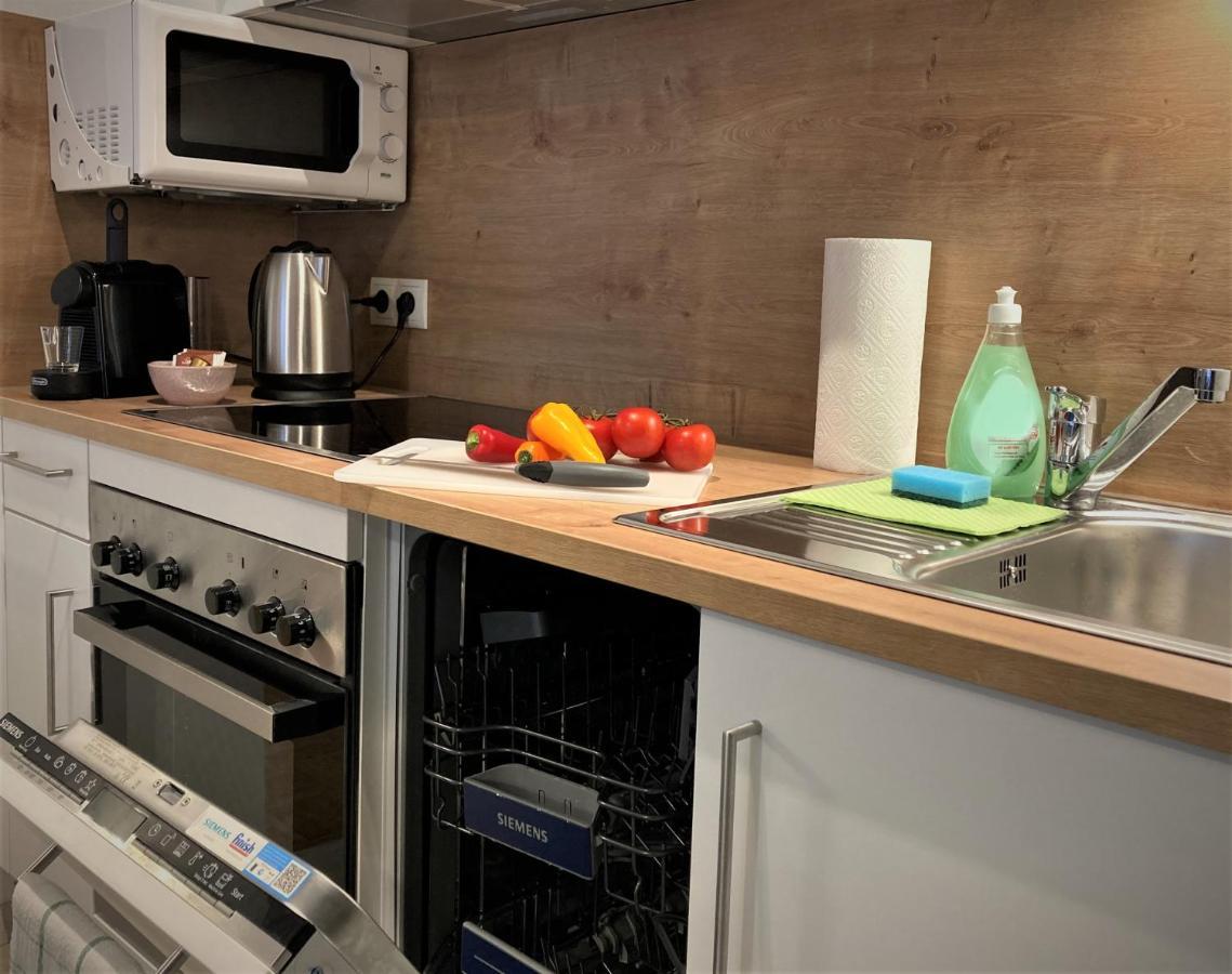 Carillon By Bestchoice - Old City - Self Check-In With Parking Option Graz Eksteriør billede