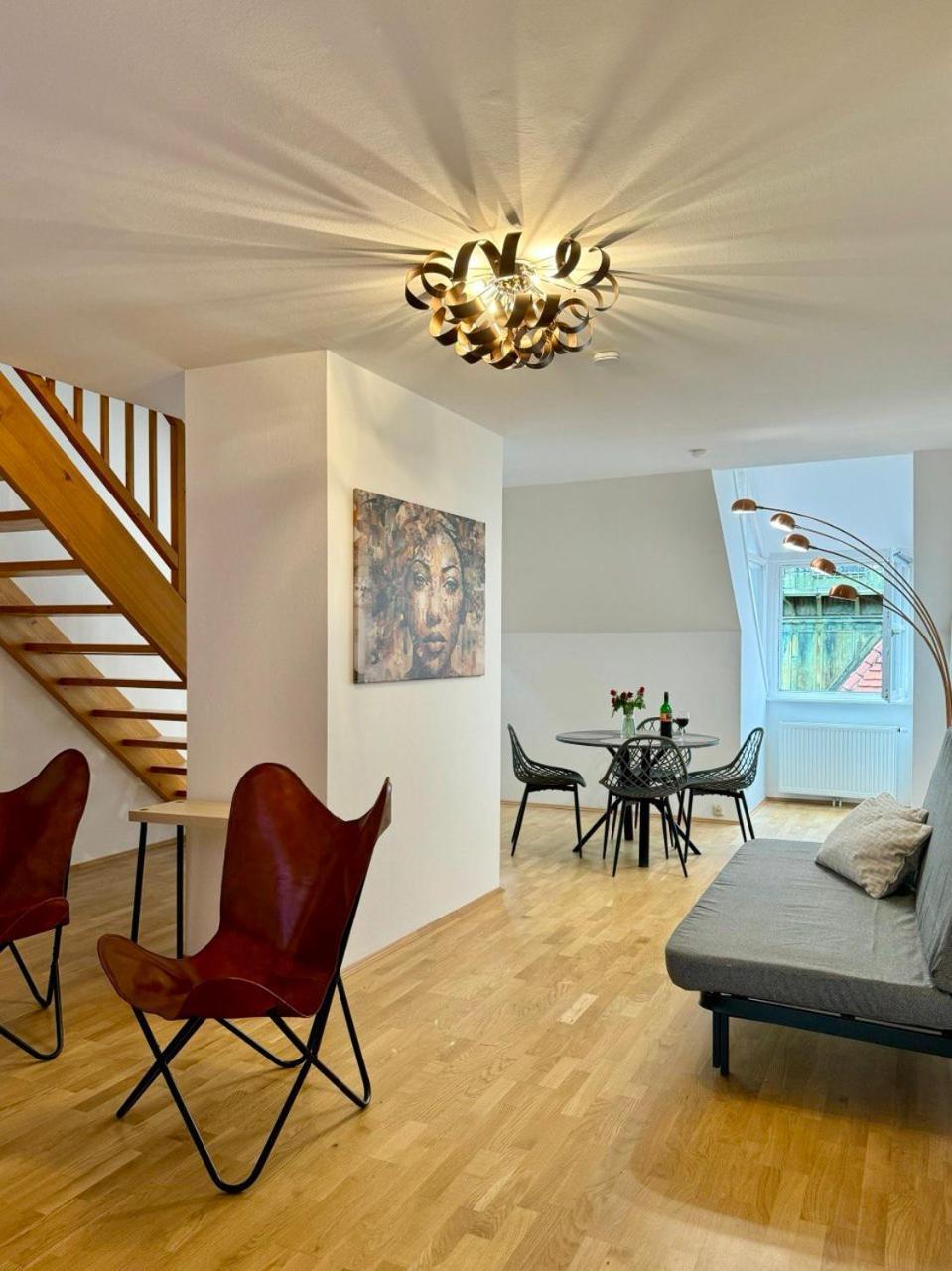 Carillon By Bestchoice - Old City - Self Check-In With Parking Option Graz Eksteriør billede