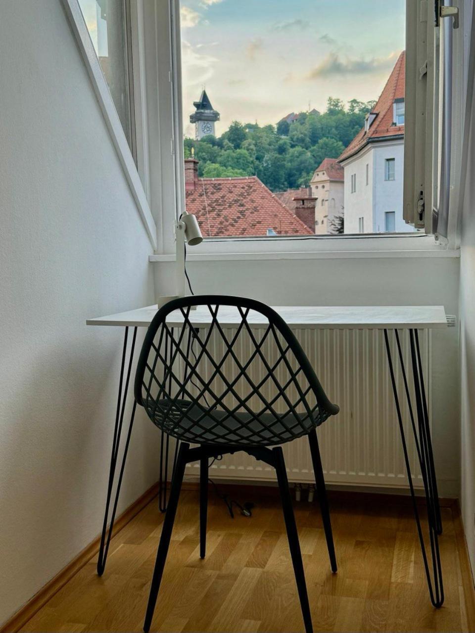 Carillon By Bestchoice - Old City - Self Check-In With Parking Option Graz Eksteriør billede